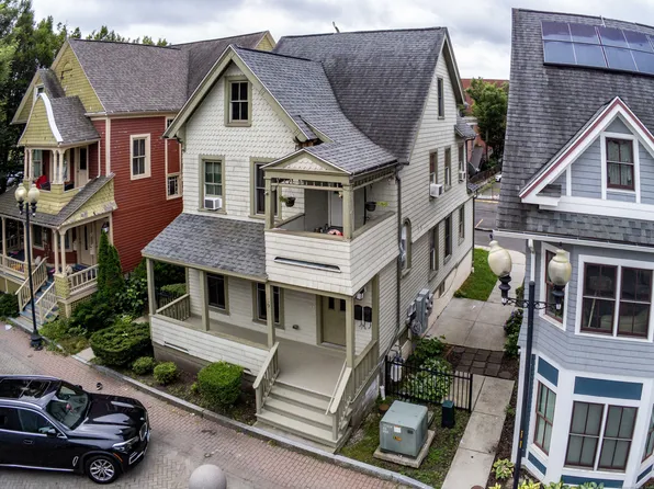 59 Gaffney Place, Waterbury, CT 06702