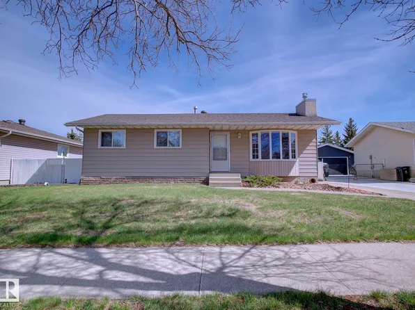 8553 92nd Ave, Fort Saskatchewan, AB T8L 1A1