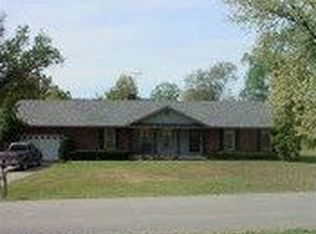 279 Knobview Dr, Lebanon Jctn, KY 40150