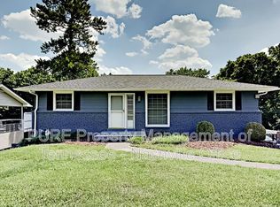 573 Whispering Hills Dr, Nashville, TN 37211