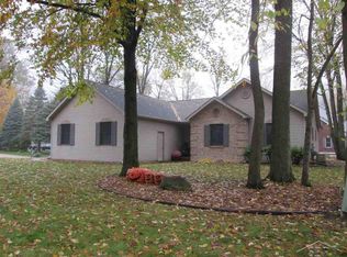 12448 Whisper Ridge Dr, Freeland, MI 48623