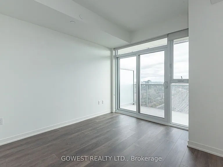 20 Richardson St #2702 — Photo 6