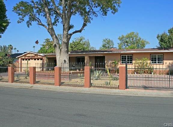 3rd image of 4676 Laurelgrove Ave