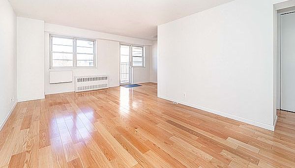 1st image of 4730 59th St APT 10A