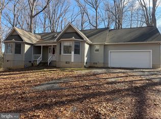 8135 Hoover Dr, King George, VA 22485