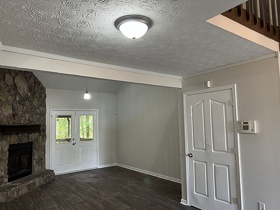5th image of 5812 Trent Walk Dr #1