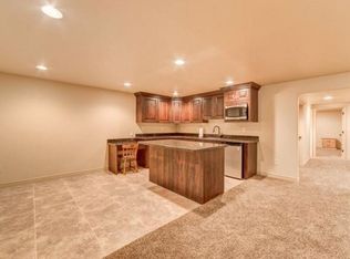 717 W Mystic Creek Way, South Jordan, UT 84095