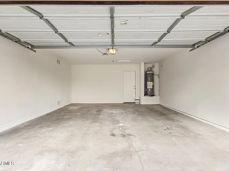 42346 W Sunland Dr — Photo 27