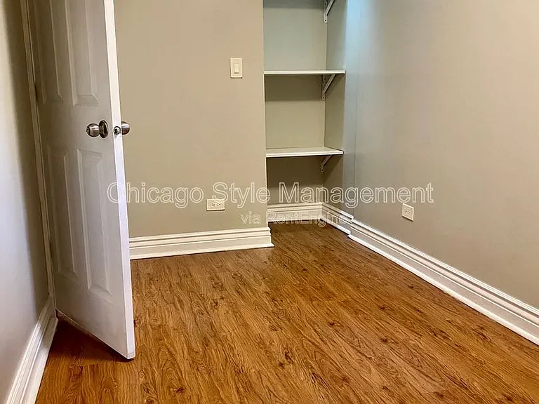 2309 S Sacramento Ave #1 — Photo 10
