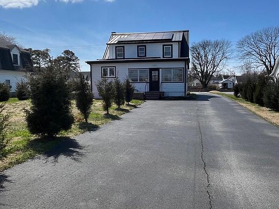 3rd image of 21560 Chicken Point Rd