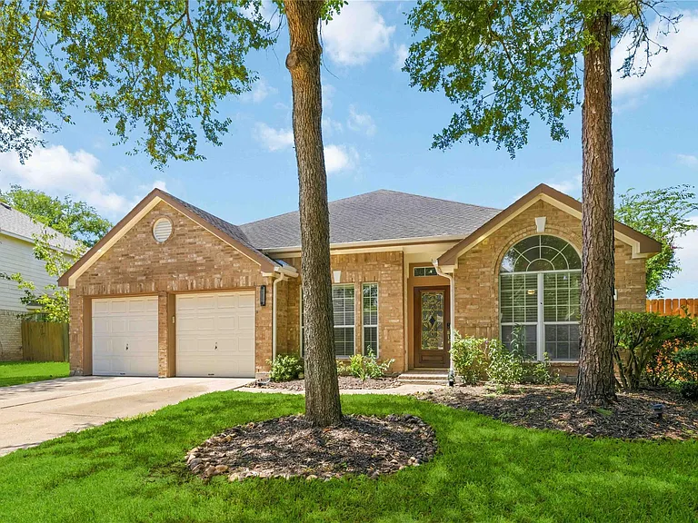 1603 Brazos Gate Dr — Photo 2