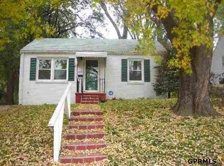 6620 N Pinkney St, Omaha, NE 68104