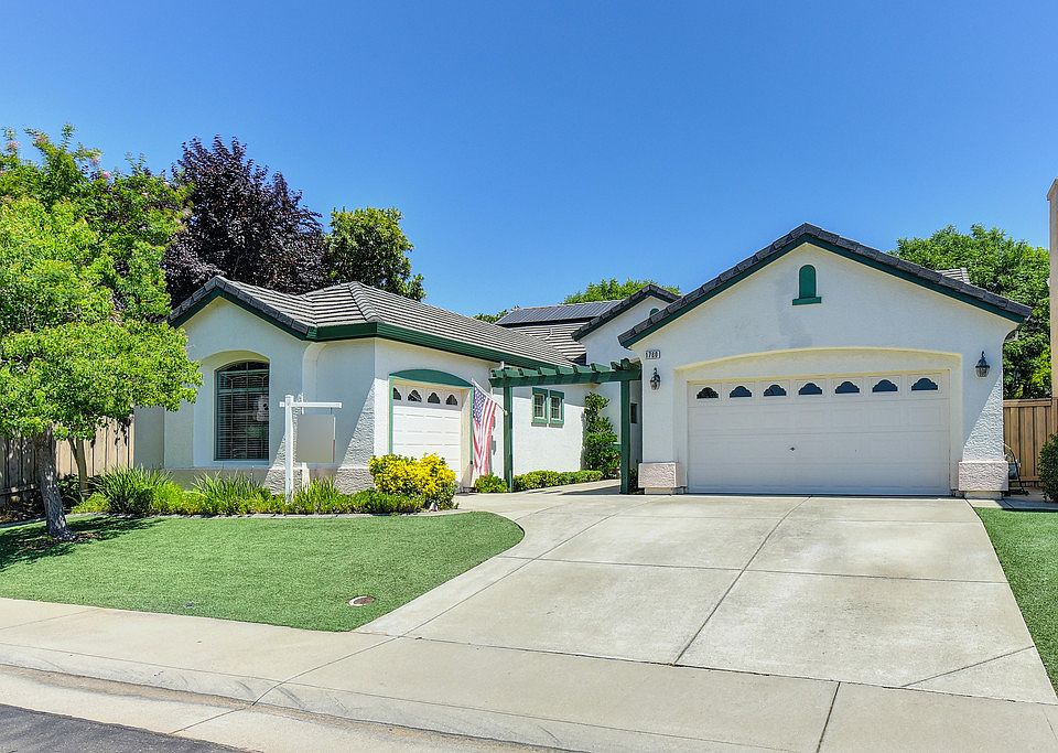 1st image of 1780 Courante Way