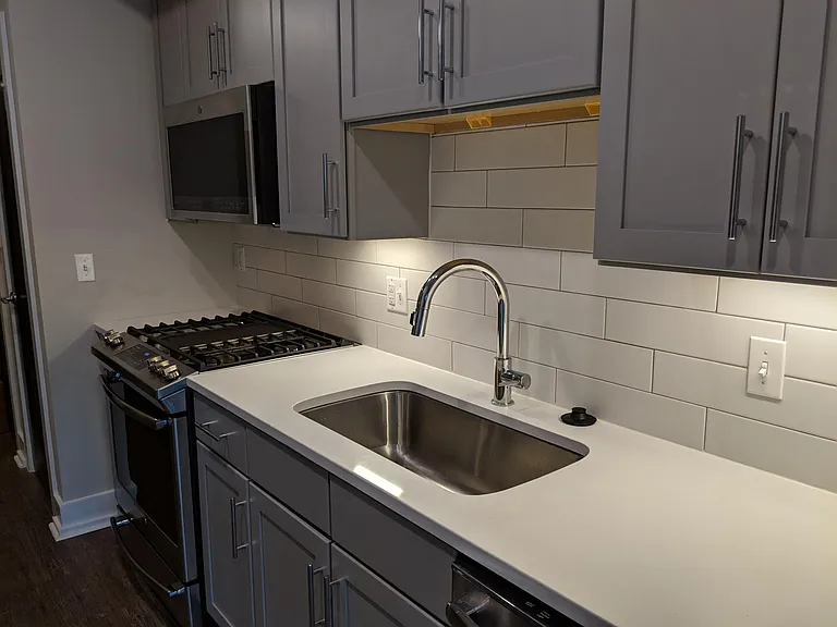 1800 Mount Vernon Ave #213 — Photo 10