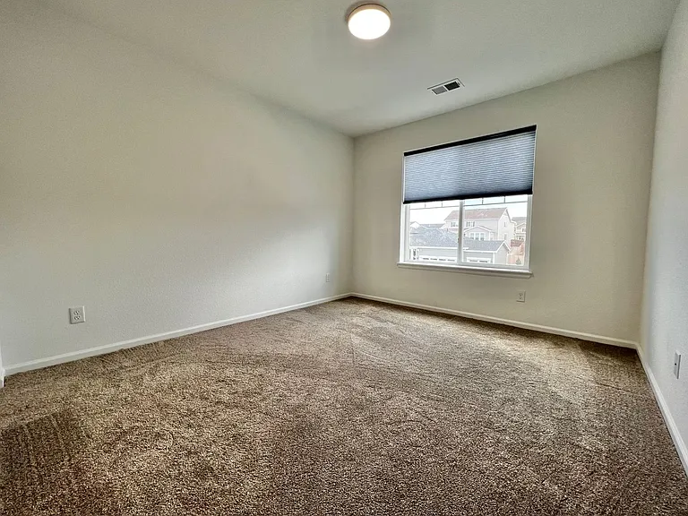 5636 Bay Hill Dr — Photo 31