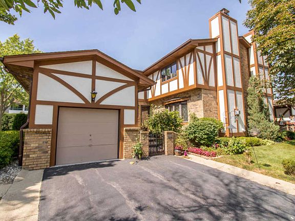 2nd image of 8888 W Lexington Ln #8888