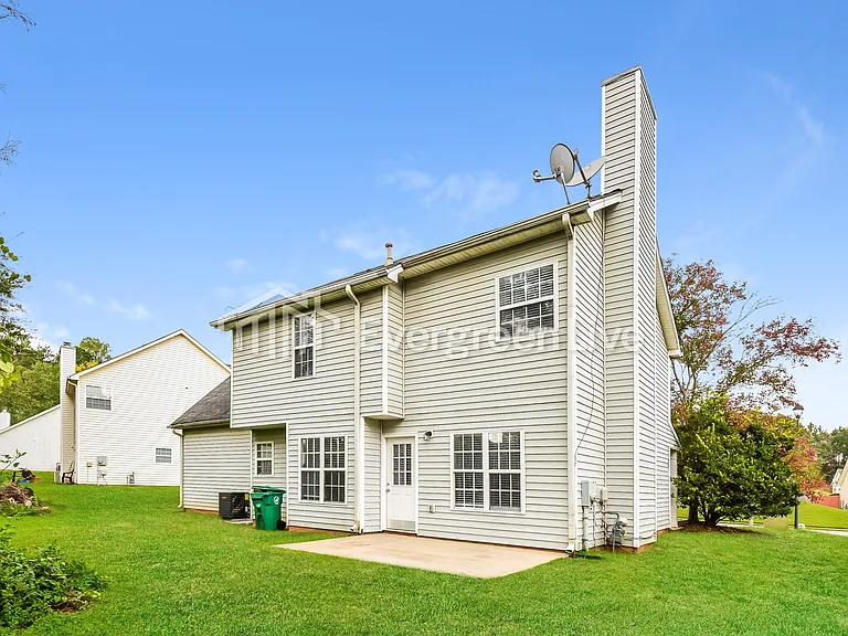 3689 Patti Pkwy — Photo 12
