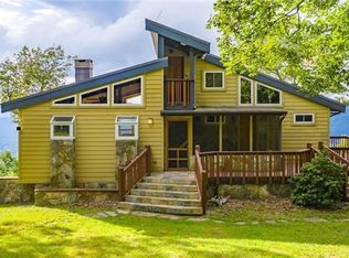 263 Crystal Falls Dr, Fairview, NC 28730