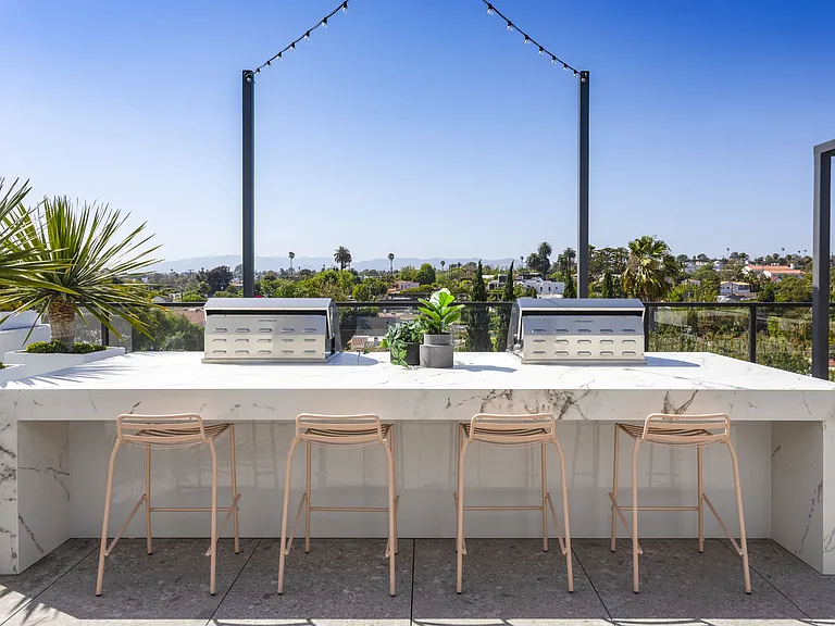 The Charlie Mar Vista — Photo 36