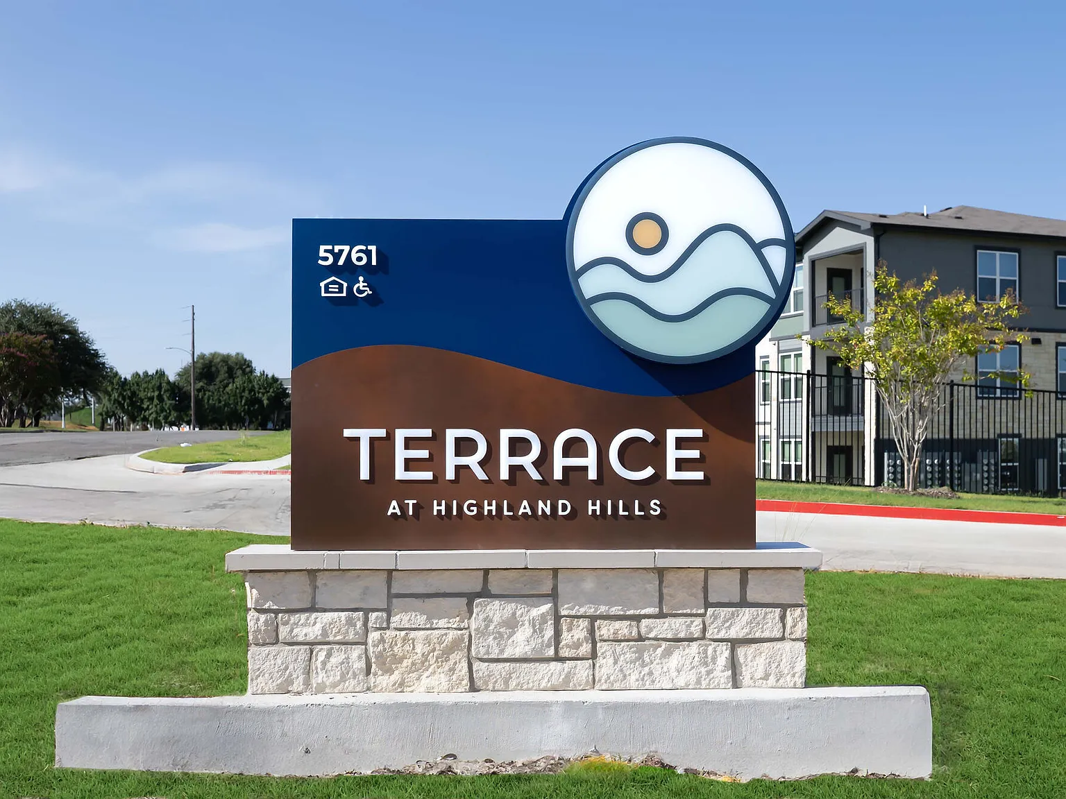 The Terrace at Highland Hills — Photo 2