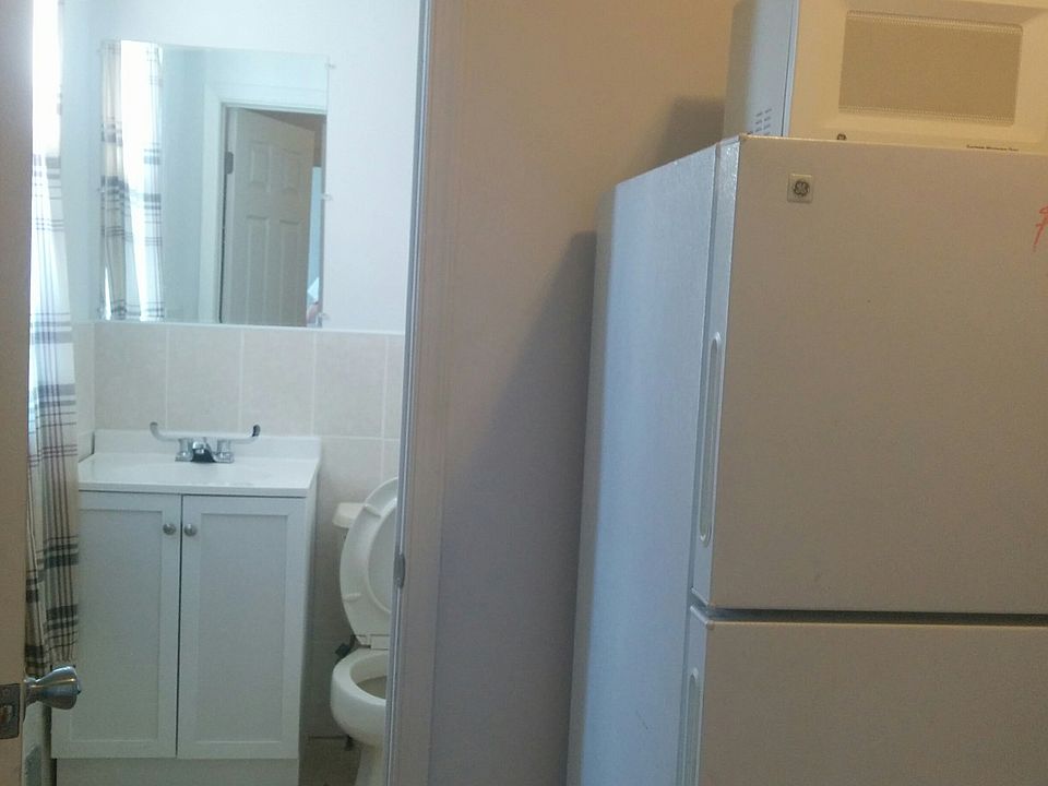 1st image of 1228 S 10th St #3