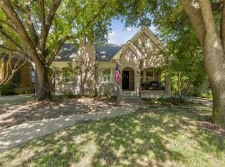 2213 Tremont Ave, Fort Worth, TX 76107