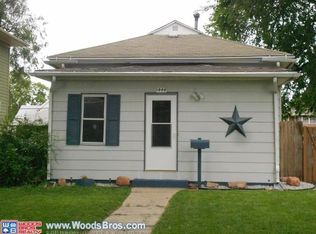 1444 Sumner St, Lincoln, NE 68502