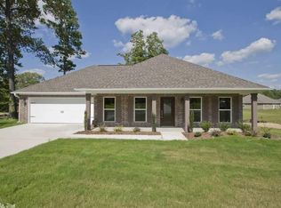 917 Heritage Cove Row, Redfield, AR 72132