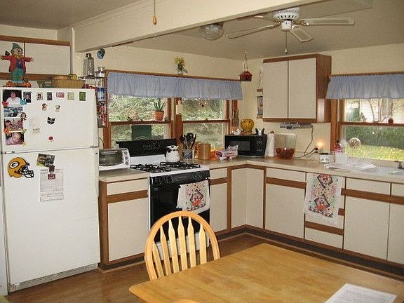 4th image of 26119 W Riverview Dr