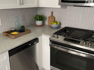 1426 Columbia Rd #9, Boston, MA 02127