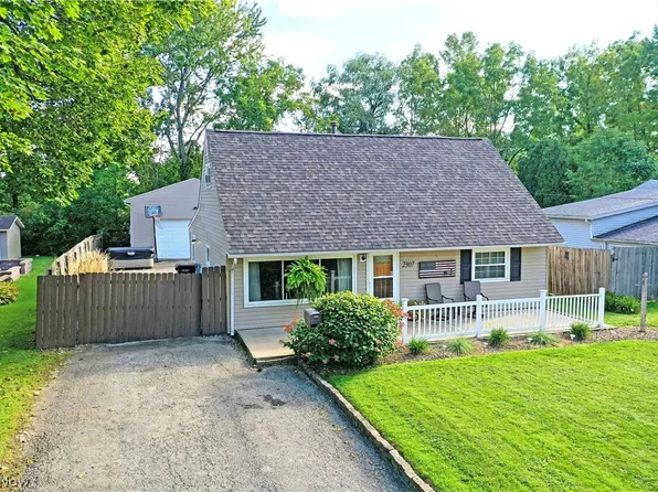 2307 Clyde St, Youngstown, OH 44514