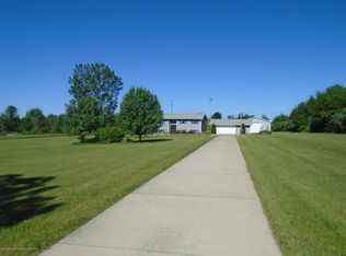 6100 S Hollister Rd, Ovid, MI 48866