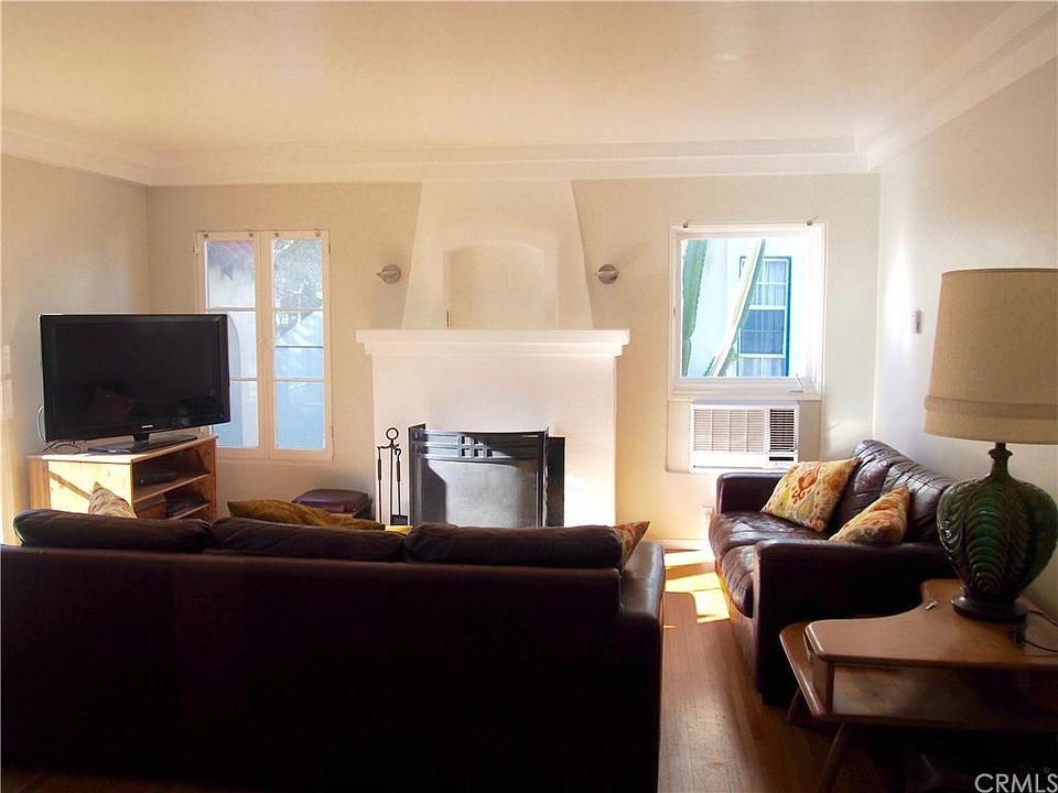 2nd image of 2076 Maine Ave