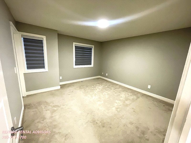 Edmonton Apartment for rent - 3 Bedrooms — photo 11