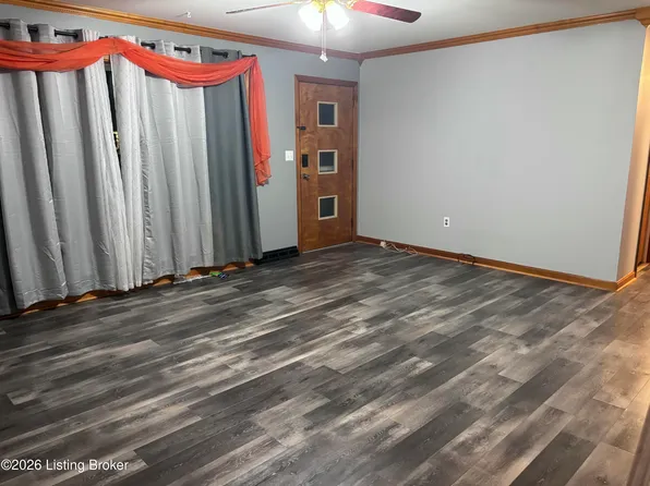 6505 Lower Hunters Trce, Louisville, KY 40258