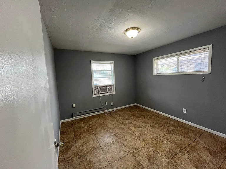 4923 Paula St #2 — Photo 9