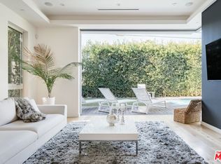 1723 S Durango Ave, Los Angeles, CA 90035