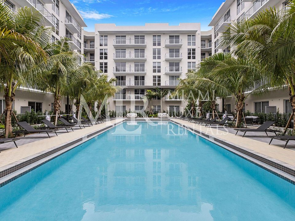1st image of 850 NW 43rd St #103
