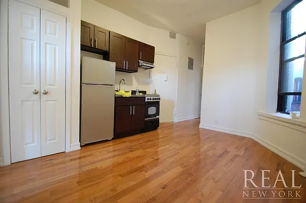 Rented by REAL New York | media 13