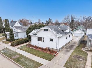 675 Evans St, Oshkosh, WI 54901
