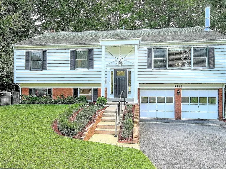 3315 Albion Ct — Photo 1