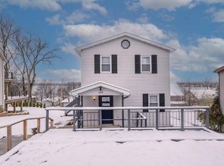 509 Prospect Ave, Pewaukee, WI 53072