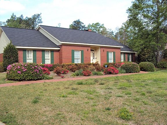 2nd image of 1203 Sandalwood Dr
