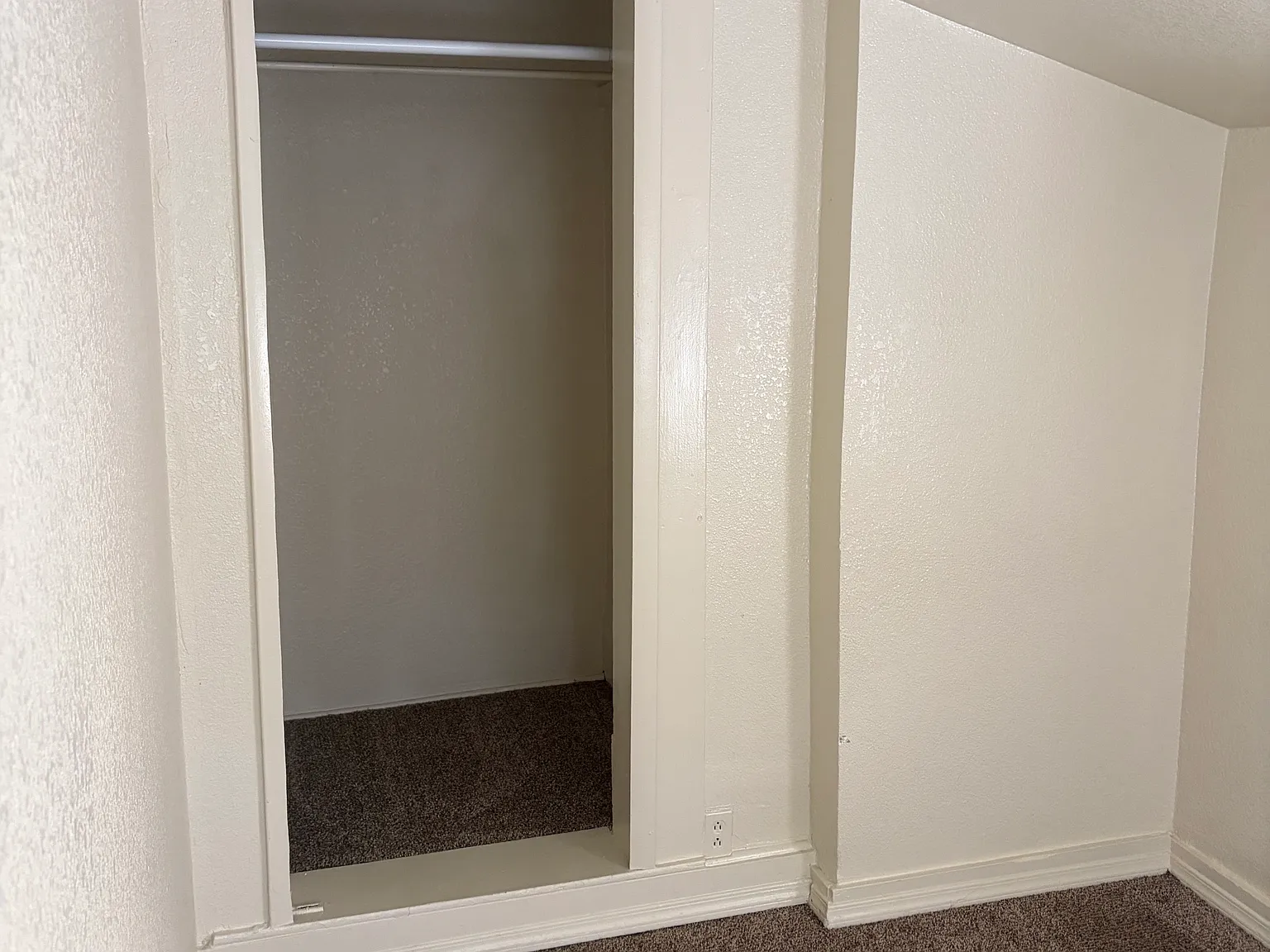 1 bed, 500 sqft, $800 — Photo 3