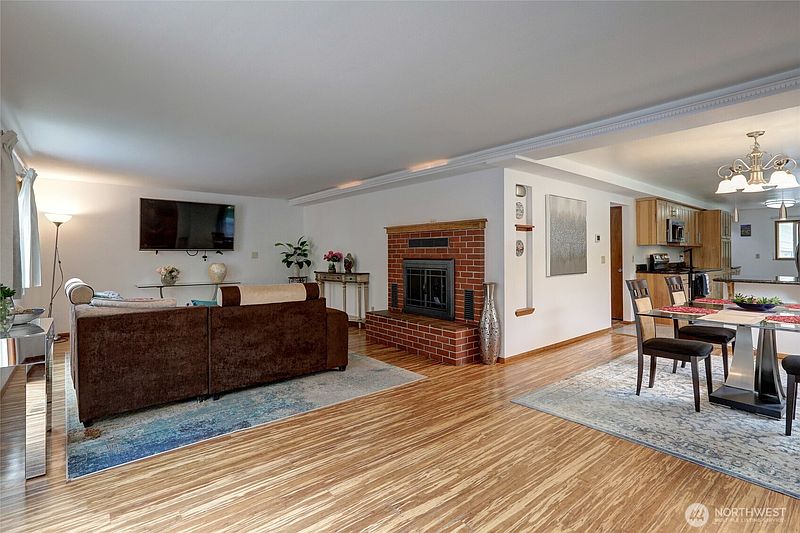 4th image of 7820 NE 195th Street