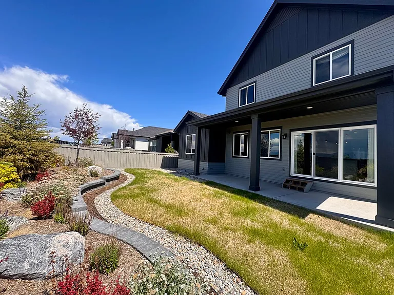 8275 Nat Love Dr — Photo 17