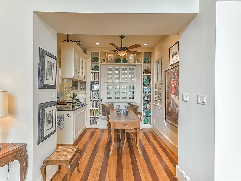 2712 Ferndale St — Photo 13
