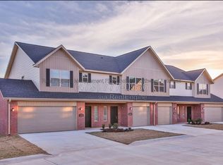 2742 W Kilimanjaro Way, Rogers, AR 72758