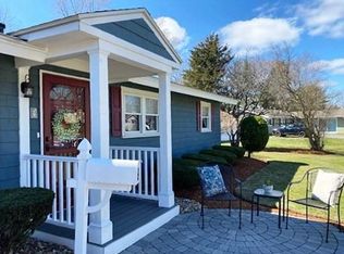 9 Curwen Rd, Peabody, MA 01960