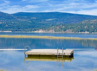916 Overlook Blvd, Marcus, WA 99151